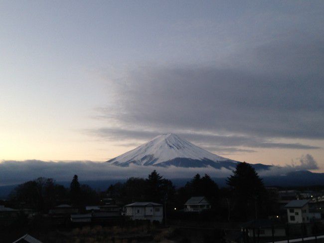 富士山　河口湖温泉　雪