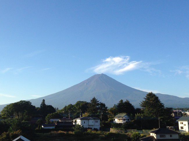 富士山　河口湖　温泉旅行　9月10月