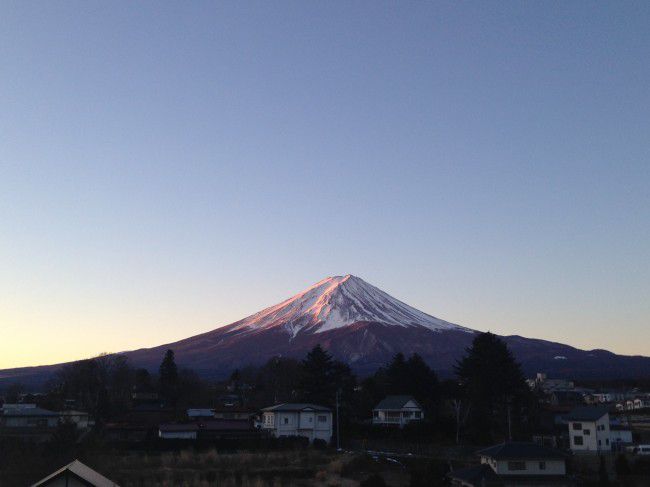 富士山　朝焼け　旅館