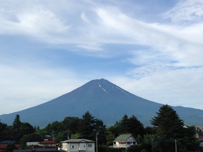 夏休み　家族旅行　富士山　河口湖